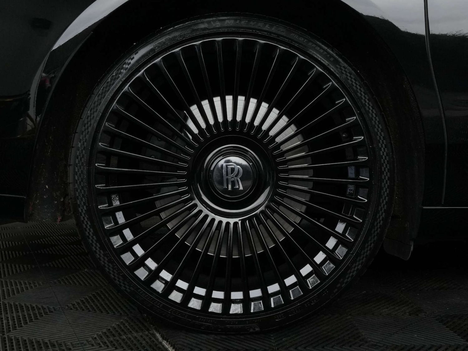 Used Rolls-Royce Ghost 2014 for sale - 76375097: Photo 33