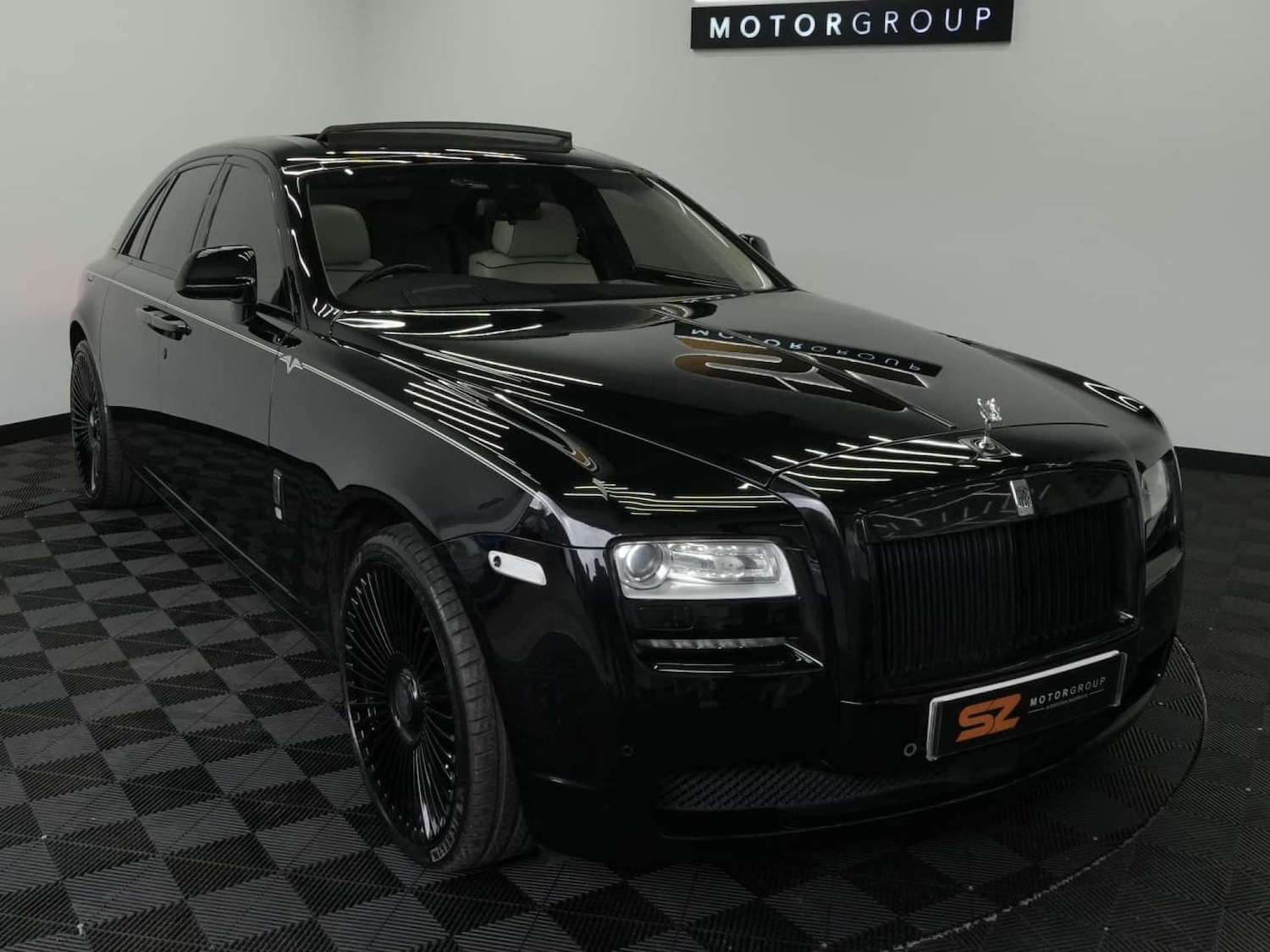 Used Rolls-Royce Ghost 2014 for sale - 76375097: Photo 5