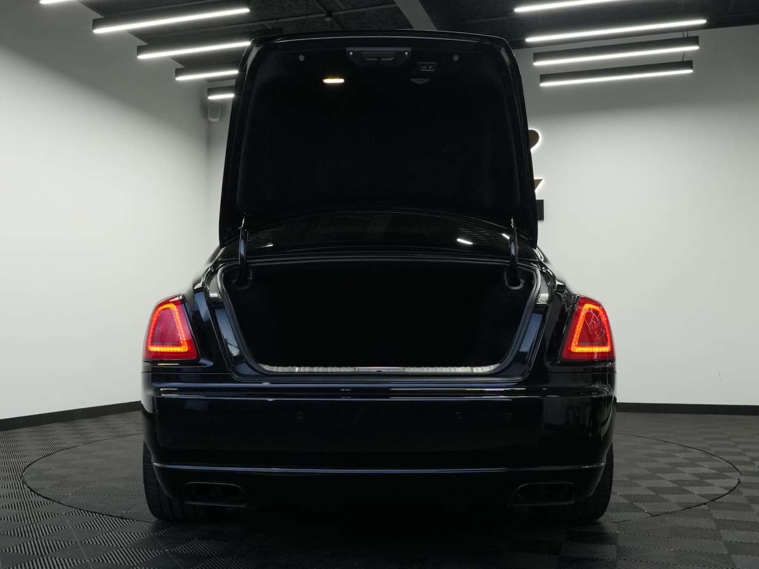 Used Rolls-Royce Ghost 2014 for sale - 76375097: Photo 52