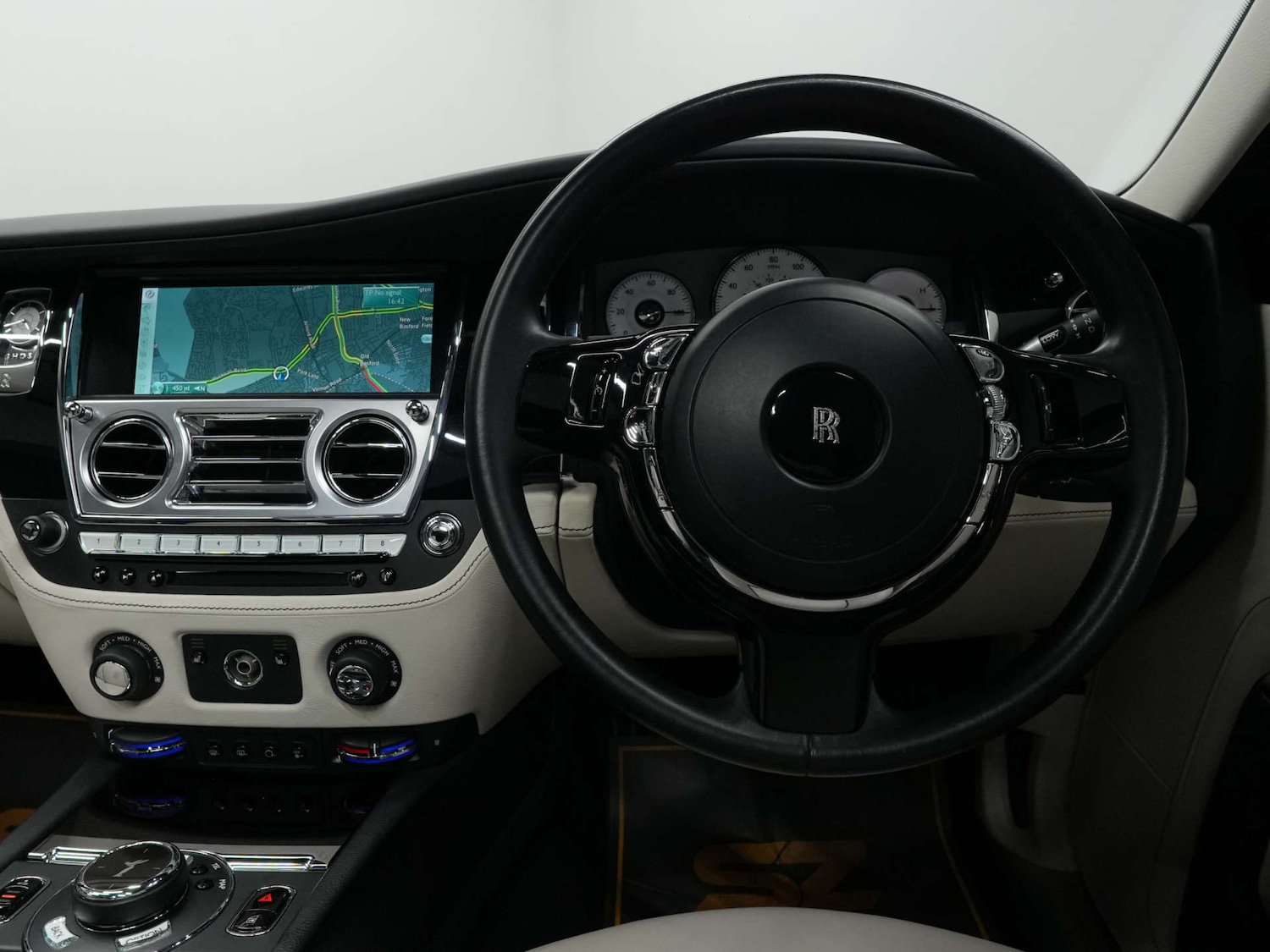 Used Rolls-Royce Ghost 2014 for sale - 76375097: Photo 99