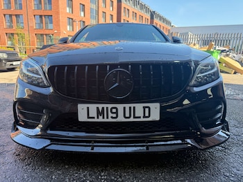 Used Mercedes-Benz C Class 2019 for sale - 78016445: Photo