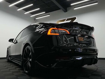 Used Tesla Model 3 2021 for sale - 77567812: Photo