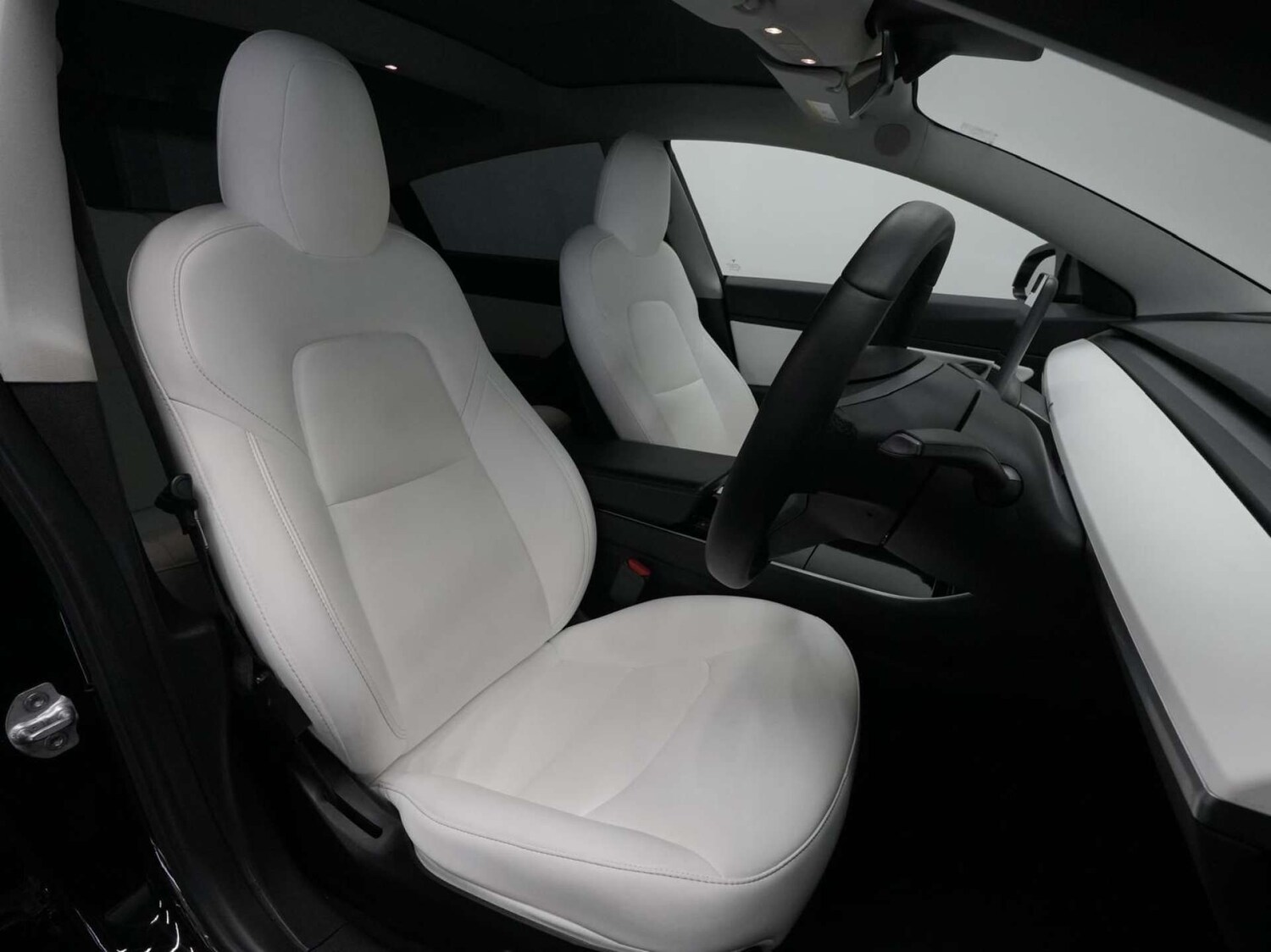 Used Tesla Model 3 2021 for sale - 77567812: Photo 42