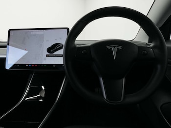 Used Tesla Model 3 2020 for sale - 79179121: Photo