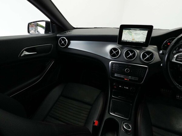 Used Mercedes-Benz CLA 2016 for sale - 76278441: Photo 8