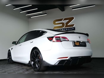 Used Tesla Model 3 2019 for sale - 79180047: Photo