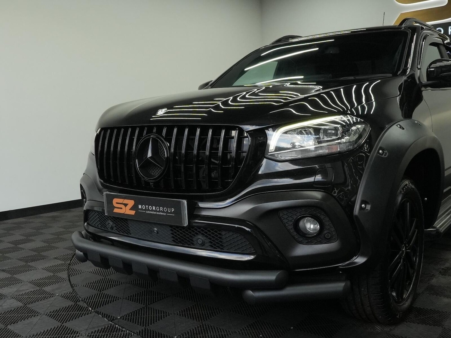 Used Mercedes-Benz X-Class 2018 for sale - 76138398: Photo 11
