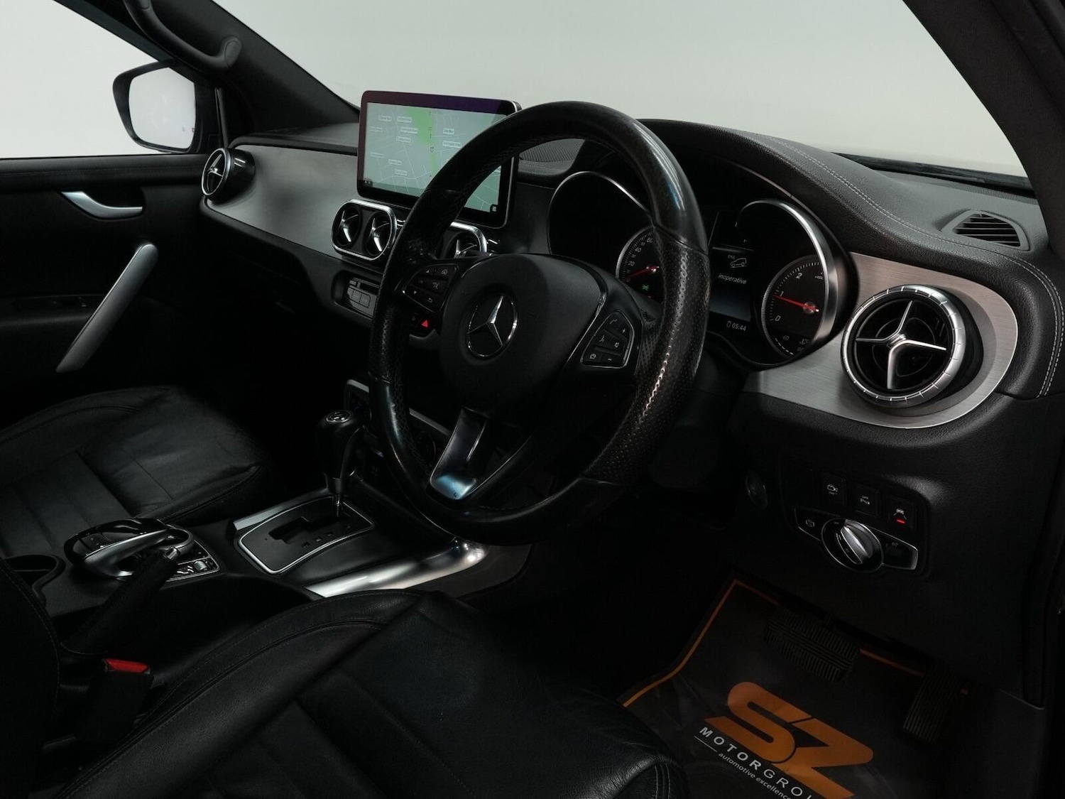Used Mercedes-Benz X-Class 2018 for sale - 76138398: Photo 3