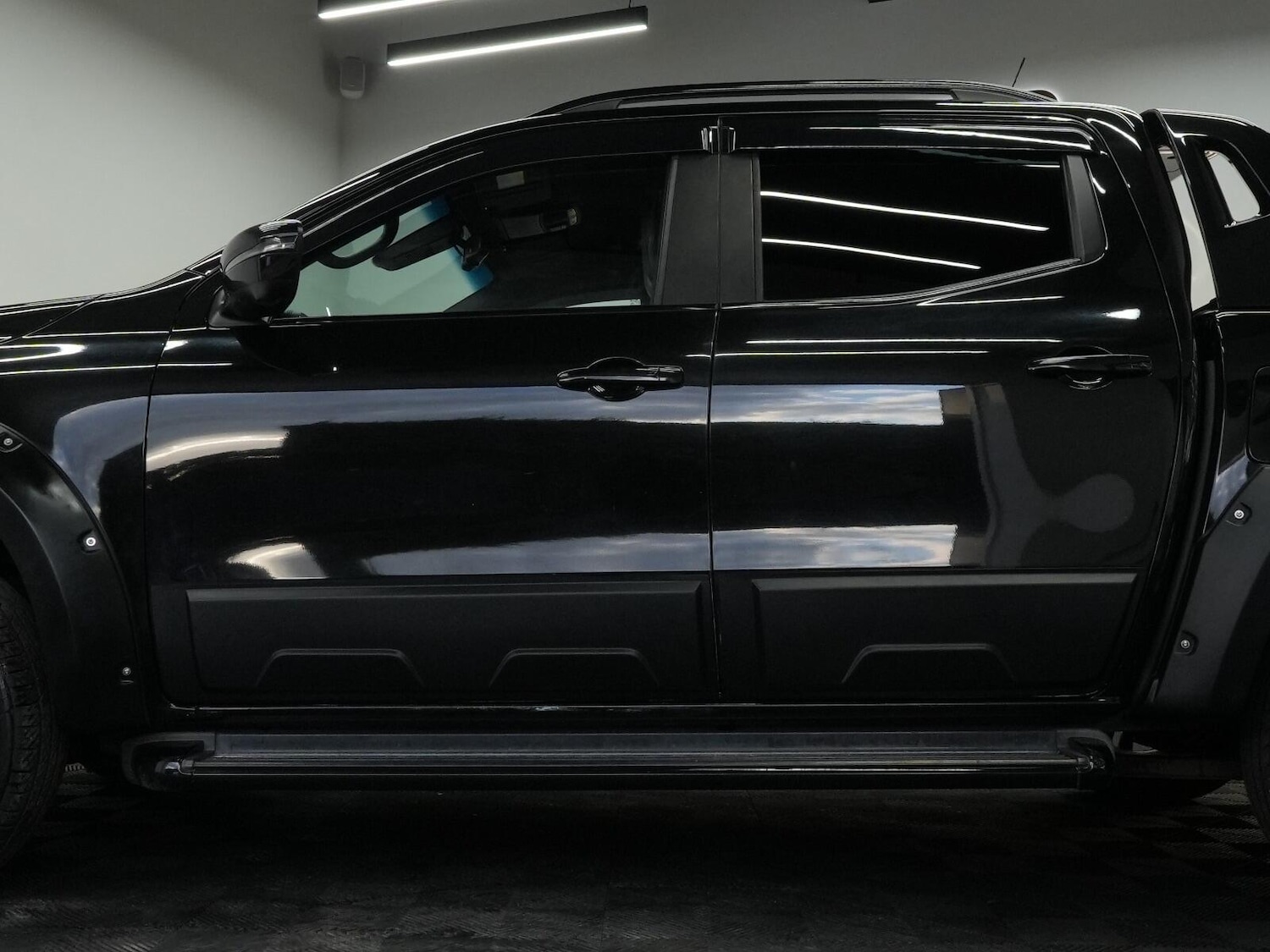 Used Mercedes-Benz X-Class 2018 for sale - 76138398: Photo 32