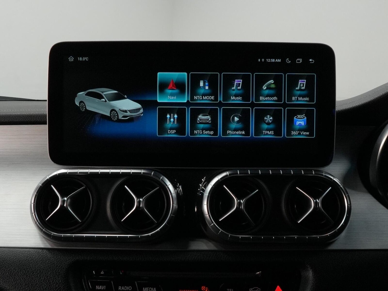 Used Mercedes-Benz X-Class 2018 for sale - 76138398: Photo 9