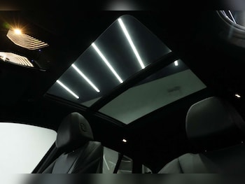 Used BMW X4 2018 for sale - 77437716: Photo