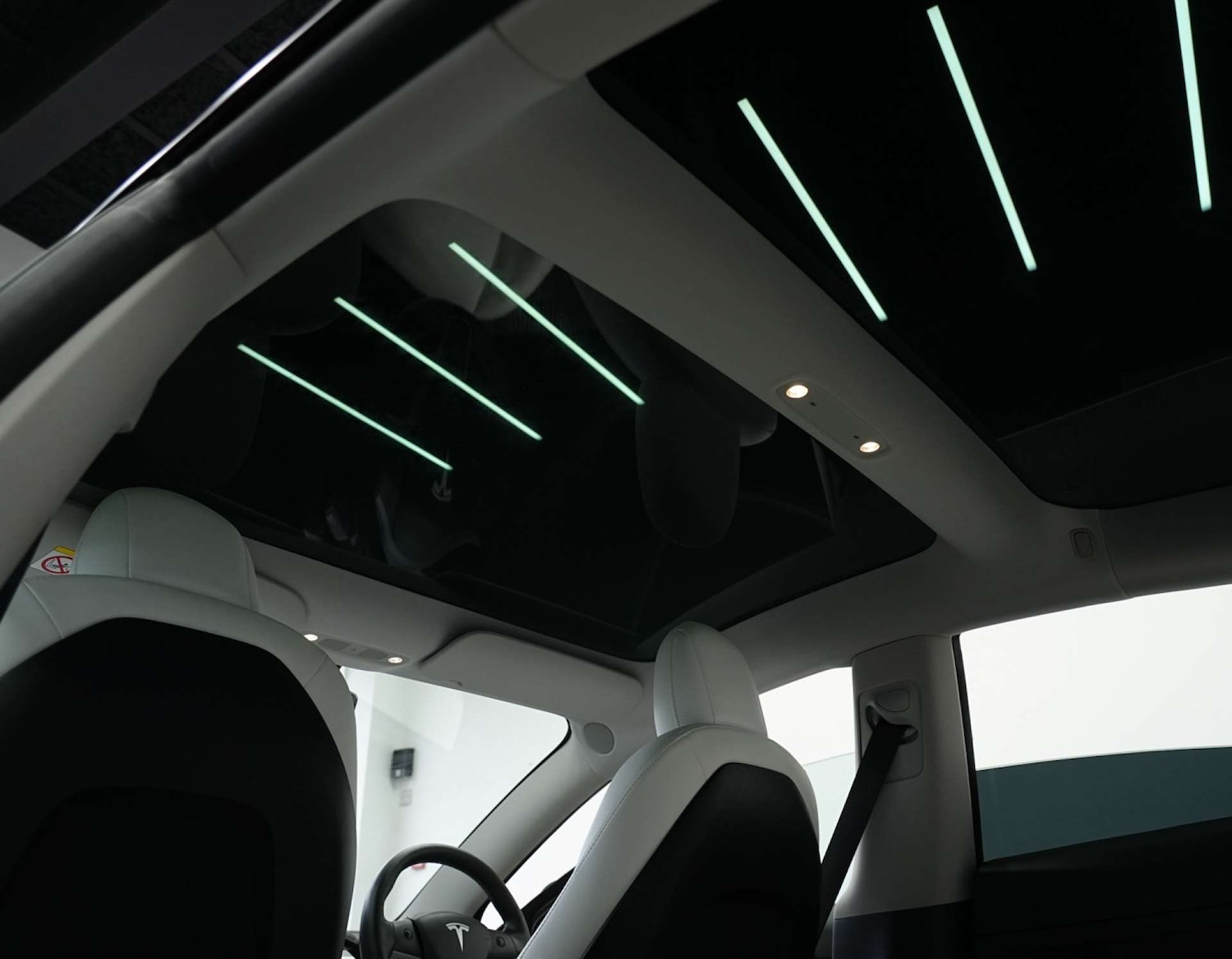 Used Tesla Model 3 2021 for sale - 77836407: Photo 60