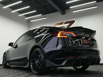 Used Tesla Model 3 2021 for sale - 76830019: Photo