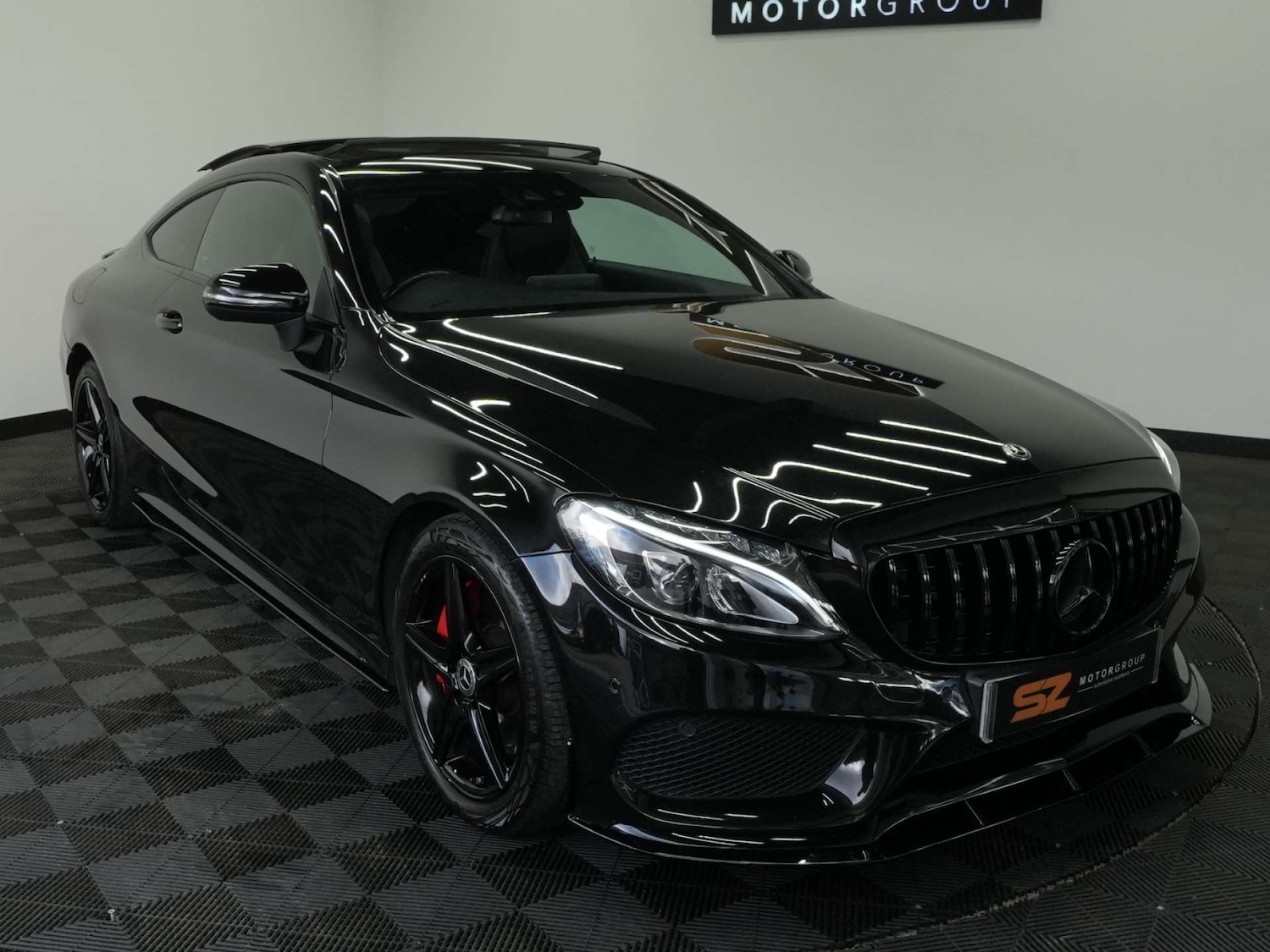 Used Mercedes-Benz C Class 2018 for sale - 77211840: Photo 13