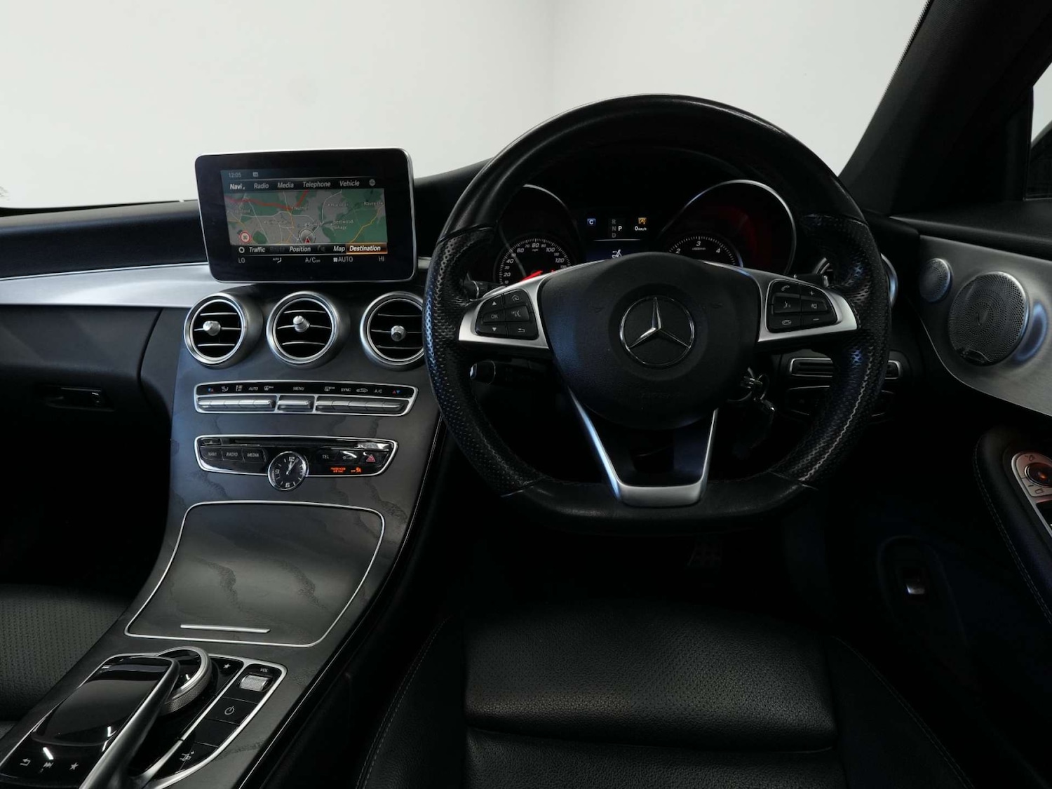 Used Mercedes-Benz C Class 2018 for sale - 77211840: Photo 4