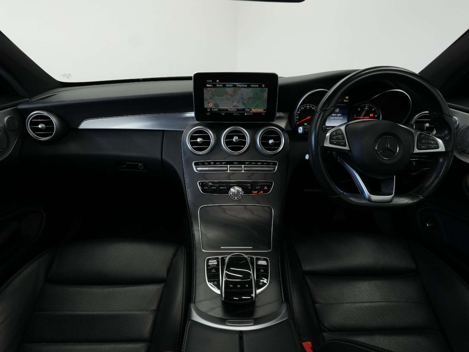 Used Mercedes-Benz C Class 2018 for sale - 77211840: Photo 68