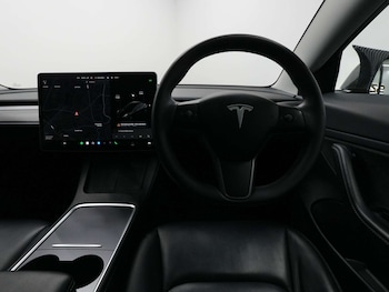 Used Tesla Model 3 2020 for sale - 78960137: Photo