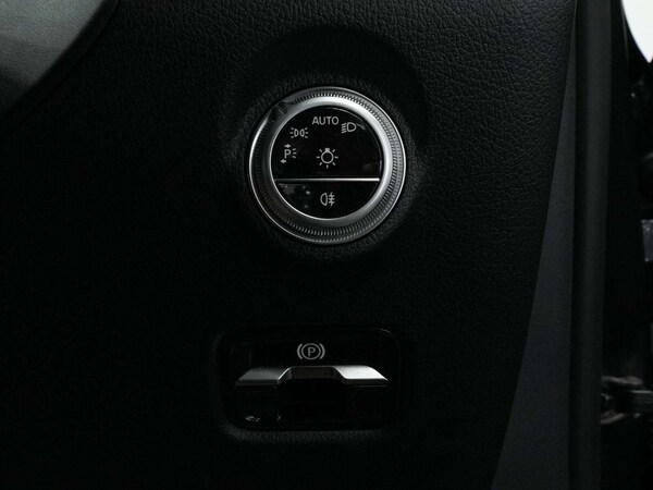 Used Mercedes-Benz C Class 2023 for sale - 76278407: Photo 69