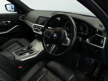 Used BMW 3 Series 2021 for sale - 76416844: Photo