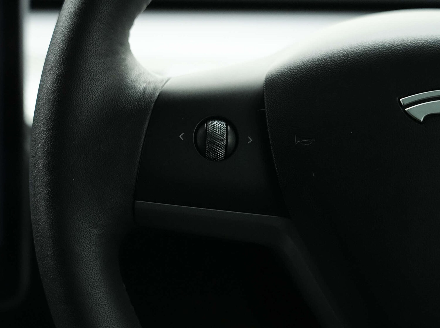 Used Tesla Model 3 2019 for sale - 77745651: Photo 61