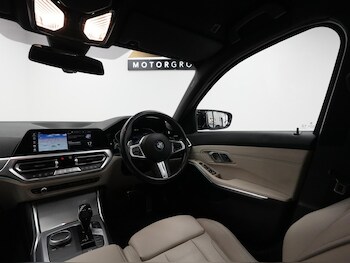 Used BMW 3 Series 2019 for sale - 75915008: Photo