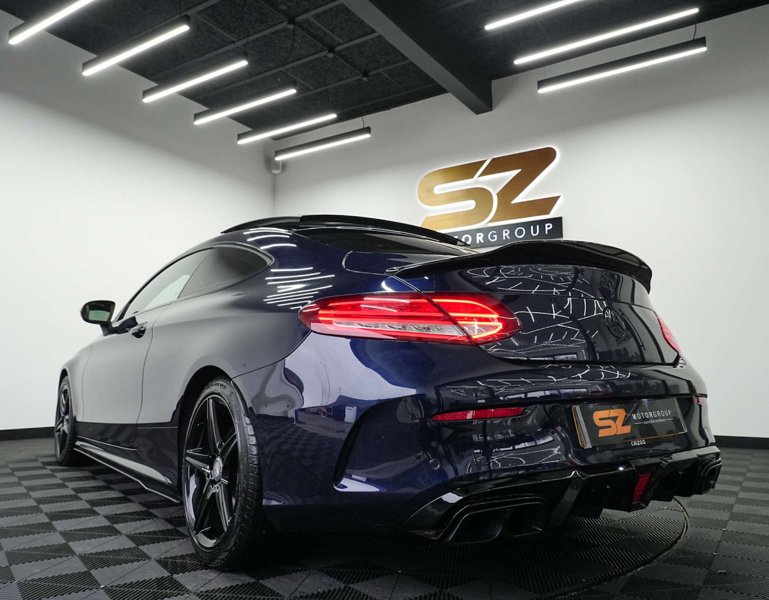 Used Mercedes-Benz C Class 2016 for sale - 77492487: Photo 2