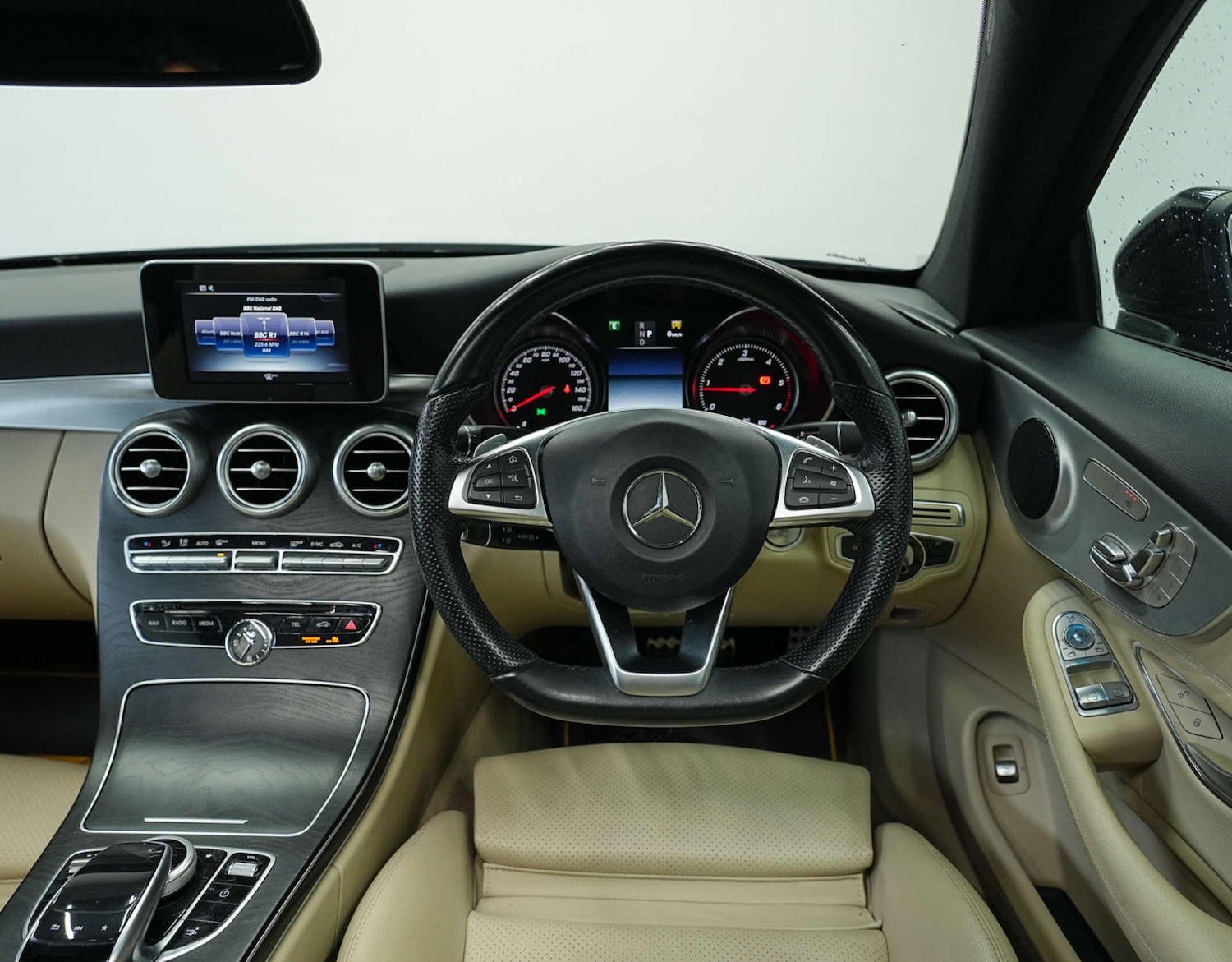 Used Mercedes-Benz C Class 2016 for sale - 77492487: Photo 25