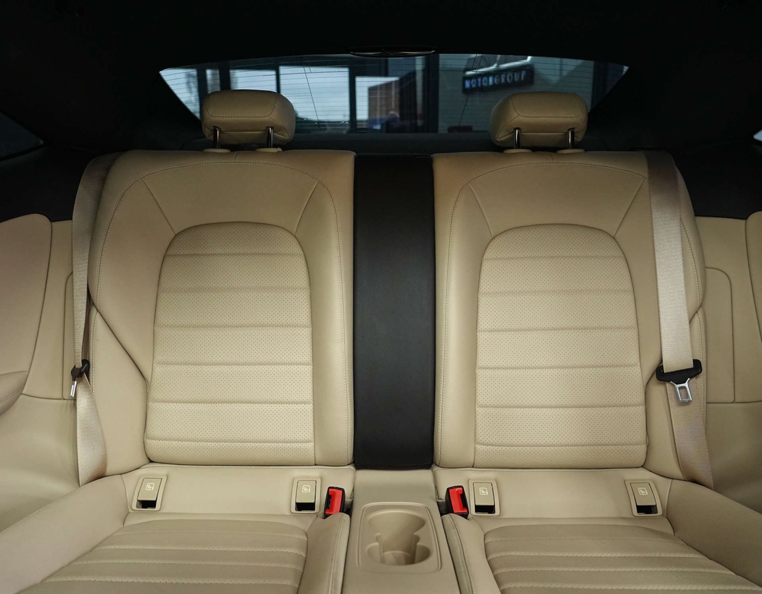 Used Mercedes-Benz C Class 2016 for sale - 77492487: Photo 27