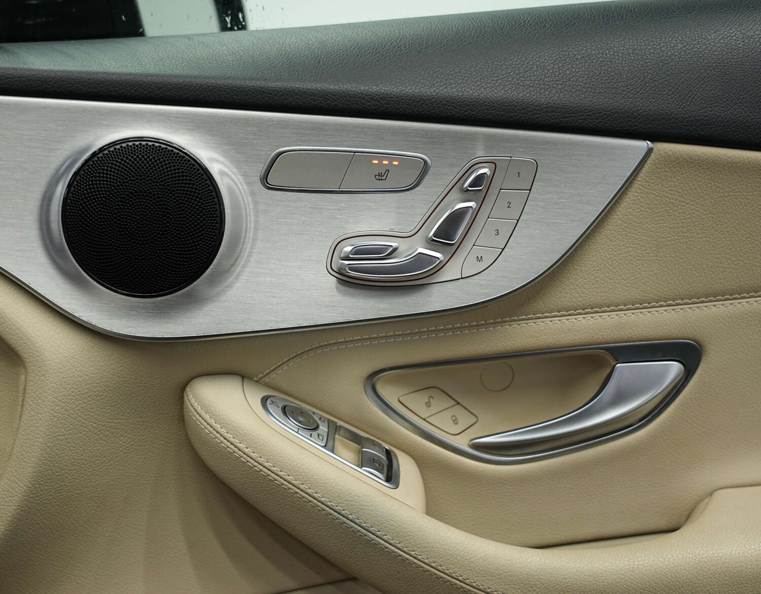 Used Mercedes-Benz C Class 2016 for sale - 77492487: Photo 72