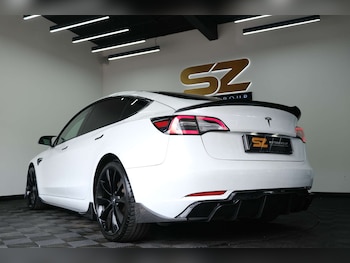 Used Tesla Model 3 2020 for sale - 79272135: Photo