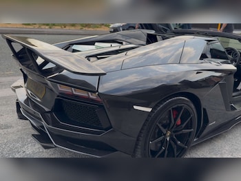 Used Lamborghini Aventador 2015 for sale - 79542890: Photo