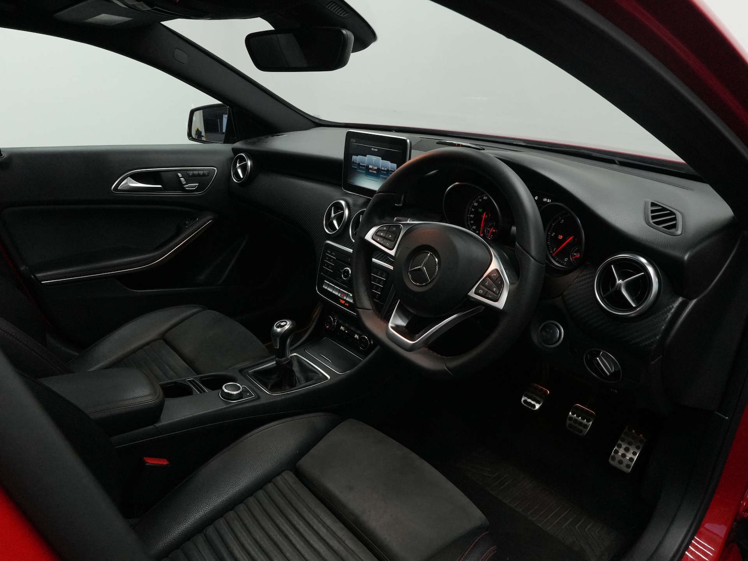 Used Mercedes-Benz A-Class 2016 for sale - 76301980: Photo 3