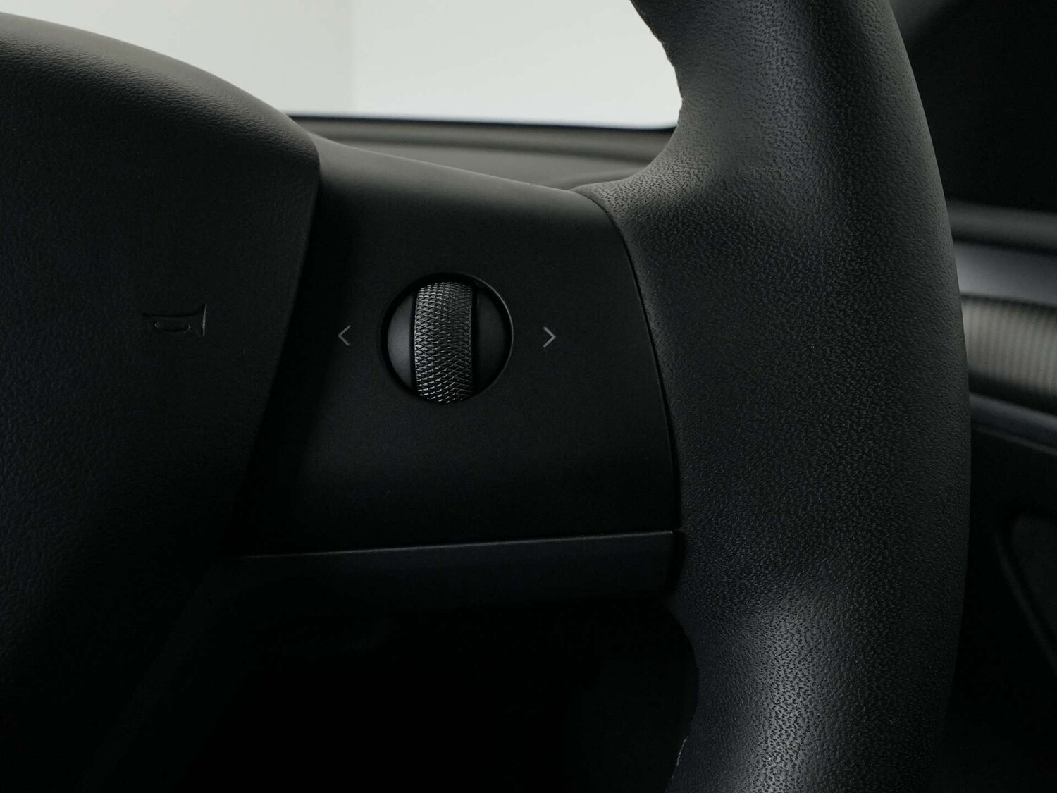 Used Tesla Model Y 2022 for sale - 77946334: Photo 70