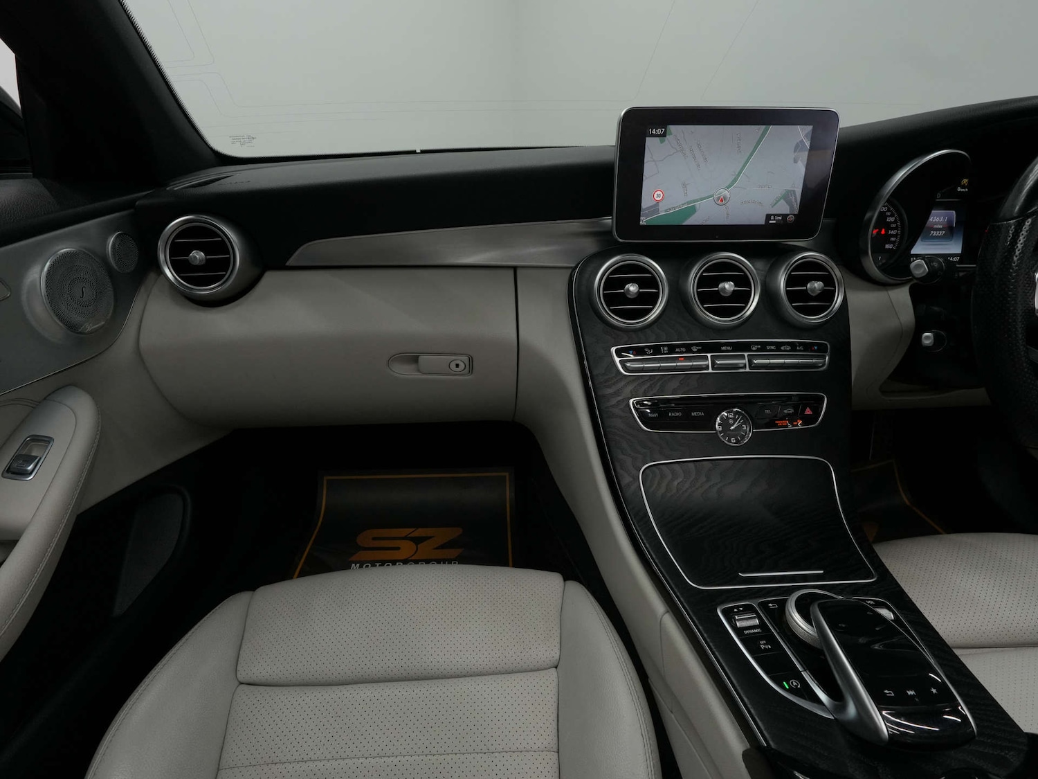 Used Mercedes-Benz C Class 2018 for sale - 76356043: Photo 23