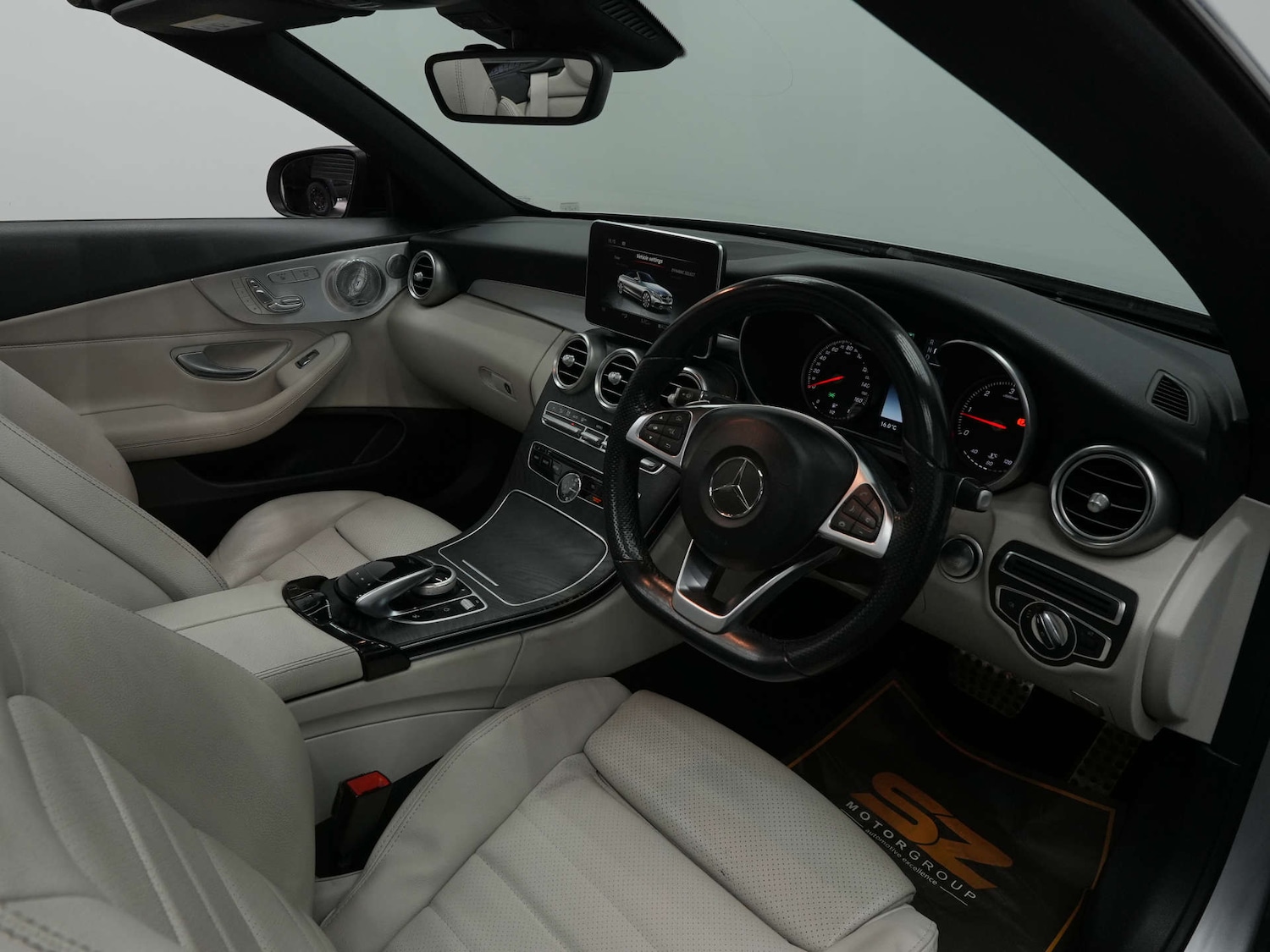Used Mercedes-Benz C Class 2018 for sale - 76356043: Photo 40