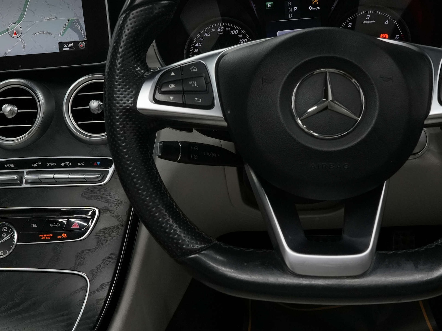 Used Mercedes-Benz C Class 2018 for sale - 76356043: Photo 57