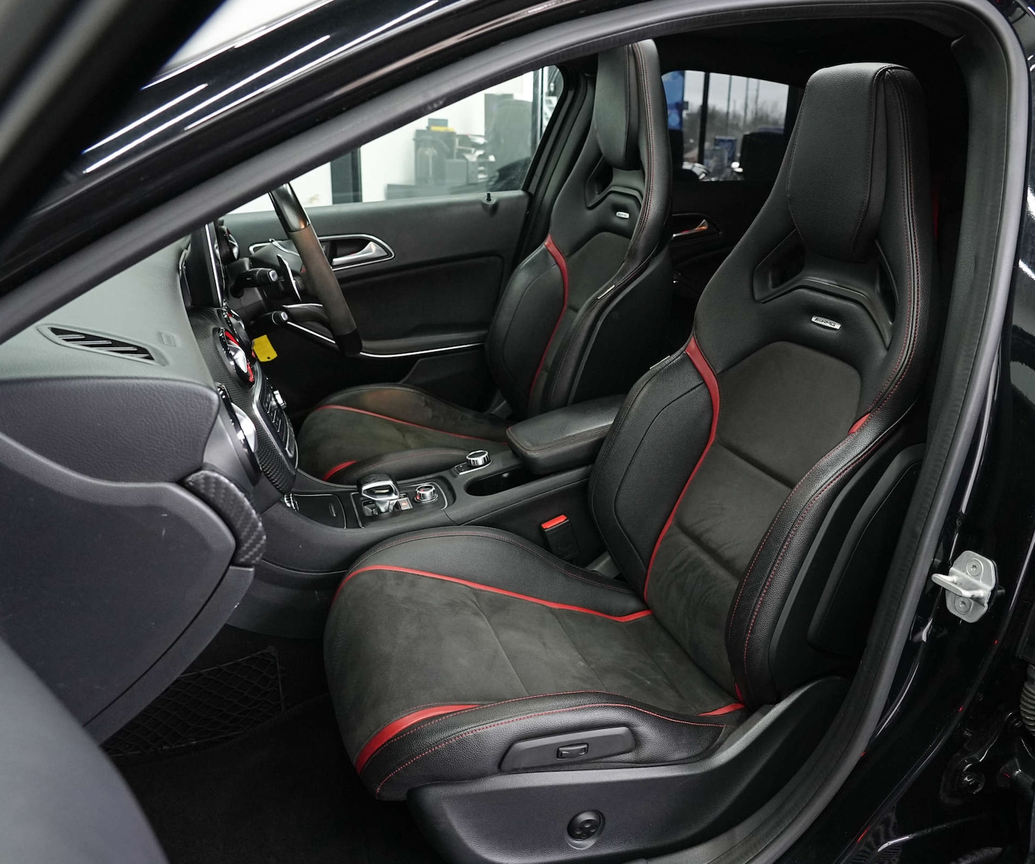 Used Mercedes-Benz A-Class 2016 for sale - 77640589: Photo 11