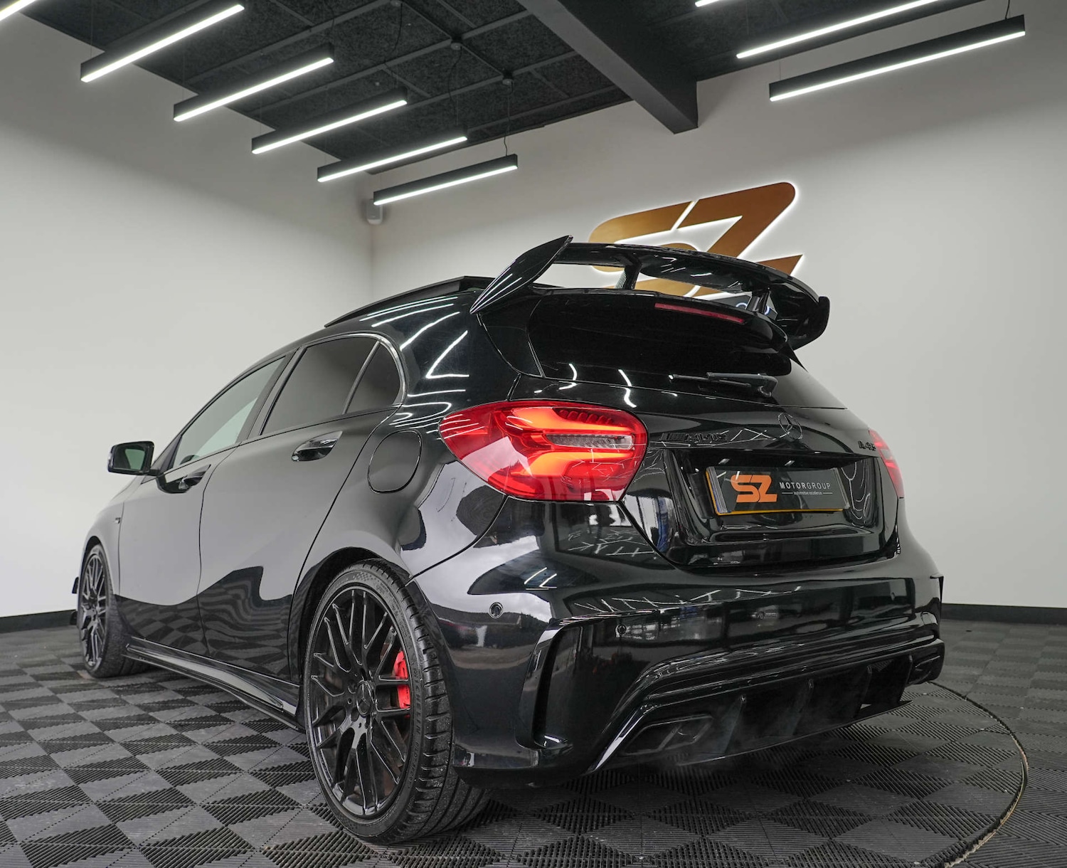 Used Mercedes-Benz A-Class 2016 for sale - 77640589: Photo 2