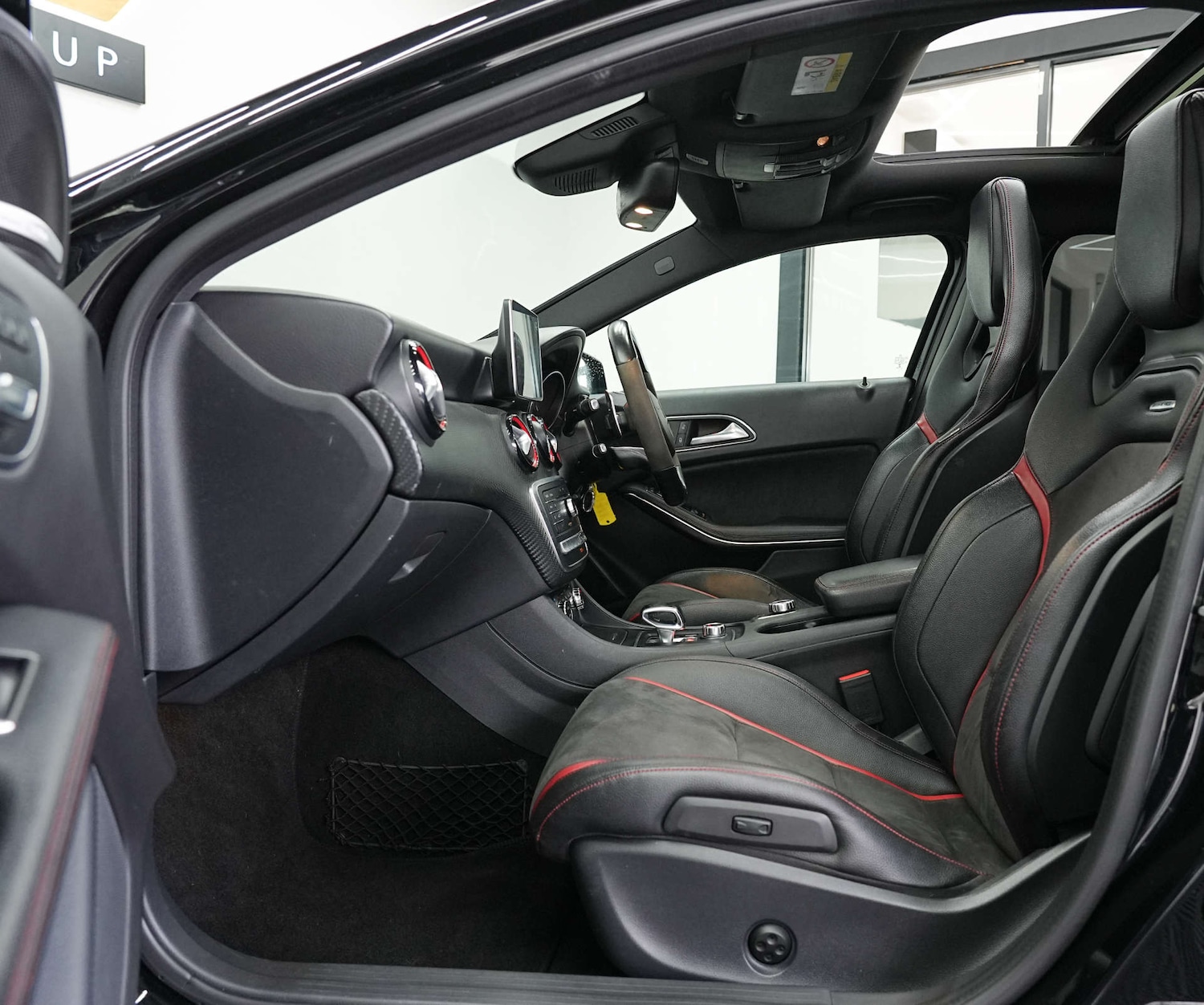 Used Mercedes-Benz A-Class 2016 for sale - 77640589: Photo 69