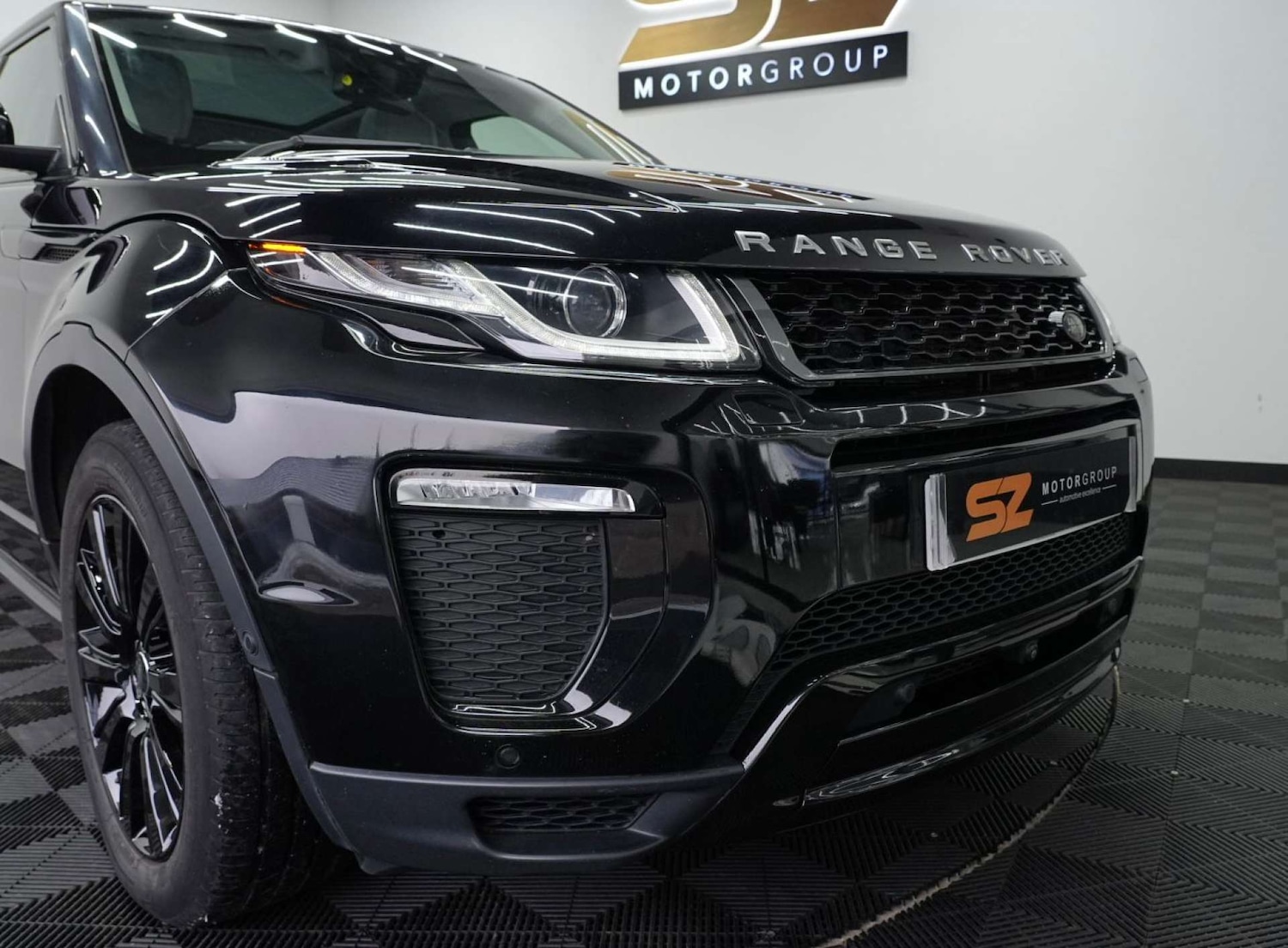 Used Land Rover Range Rover Evoque 2015 for sale - 77236287: Photo 28