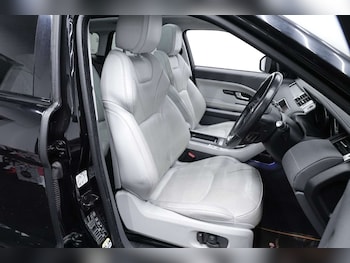 Used Land Rover Range Rover Evoque 2015 for sale - 77236287: Photo