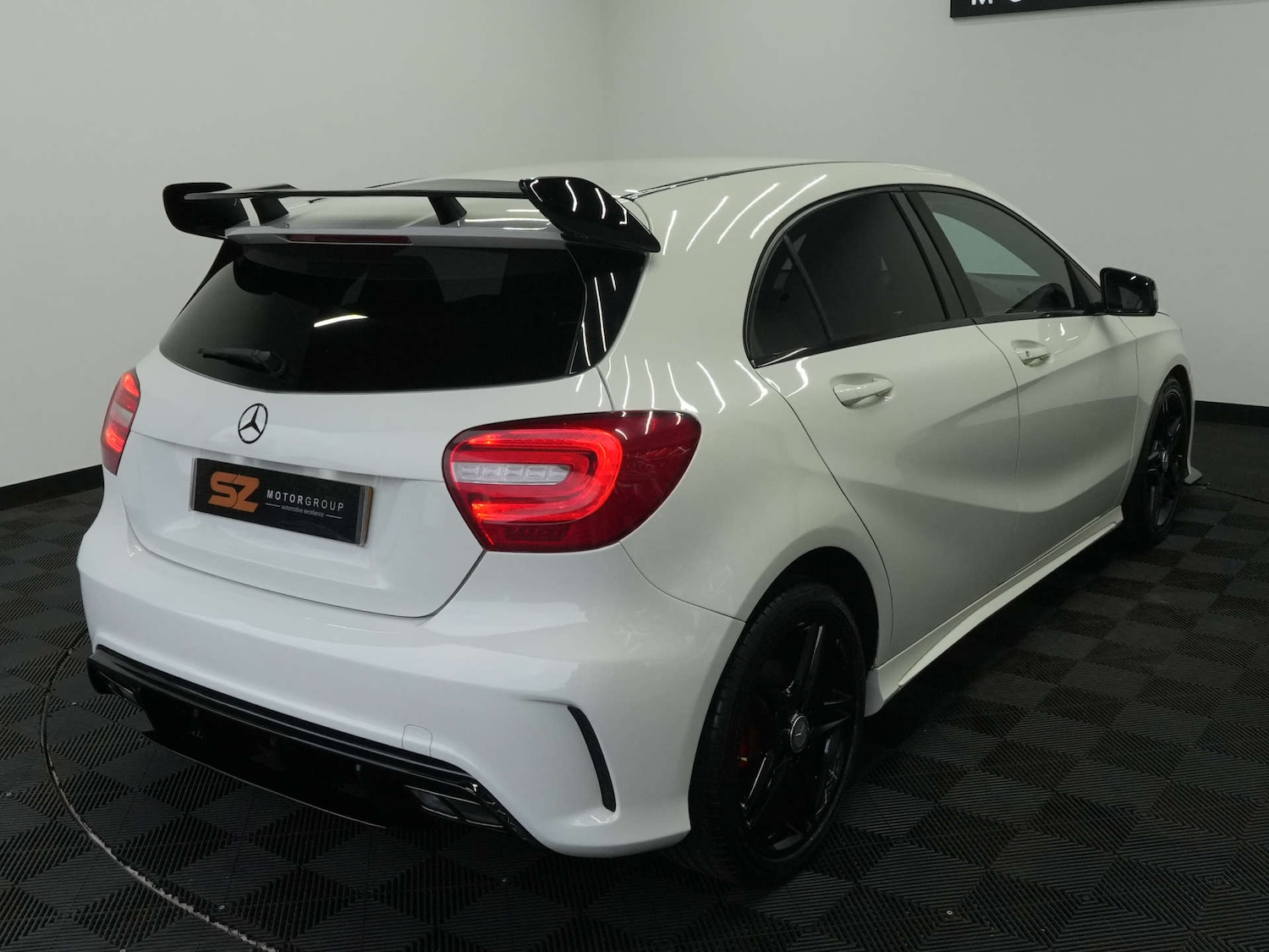 Used Mercedes-Benz A-Class 2014 for sale - 76333118: Photo 11