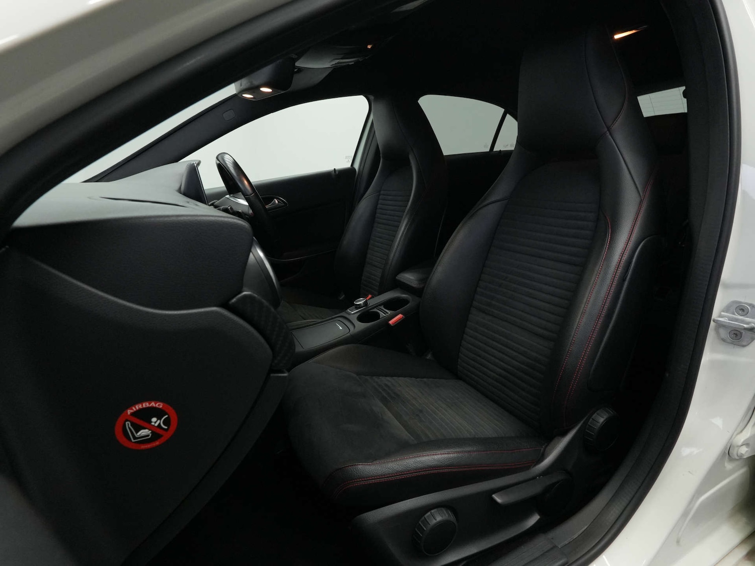 Used Mercedes-Benz A-Class 2014 for sale - 76333118: Photo 13