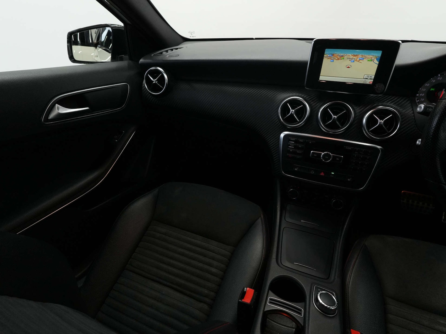Used Mercedes-Benz A-Class 2014 for sale - 76333118: Photo 52