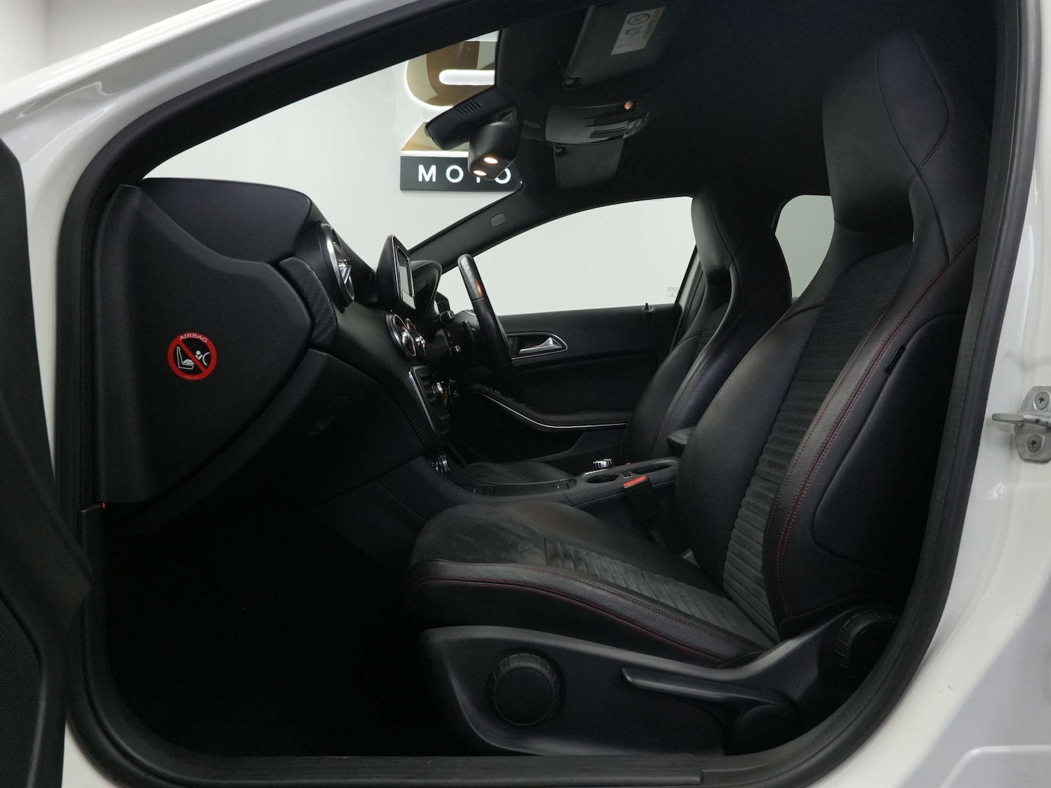 Used Mercedes-Benz A-Class 2014 for sale - 76333118: Photo 58