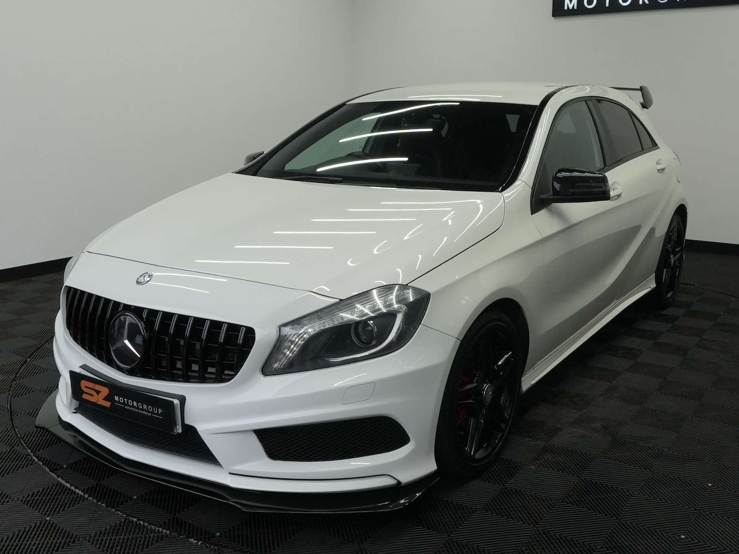 Used Mercedes-Benz A-Class 2014 for sale - 76333118: Photo 8