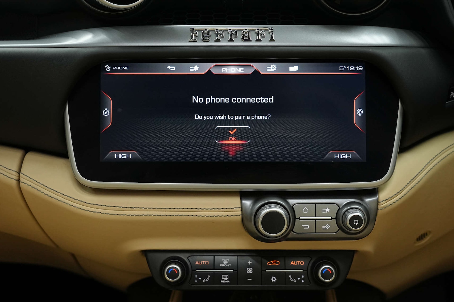 Used Ferrari Portofino 2019 for sale - 77094949: Photo 48