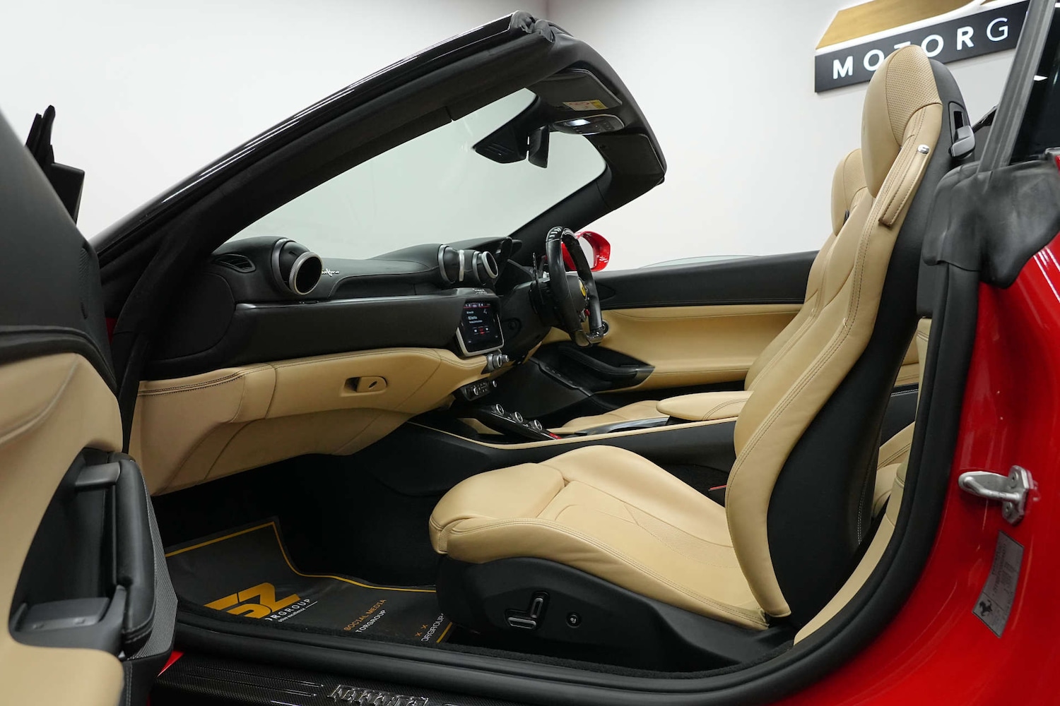 Used Ferrari Portofino 2019 for sale - 77094949: Photo 63