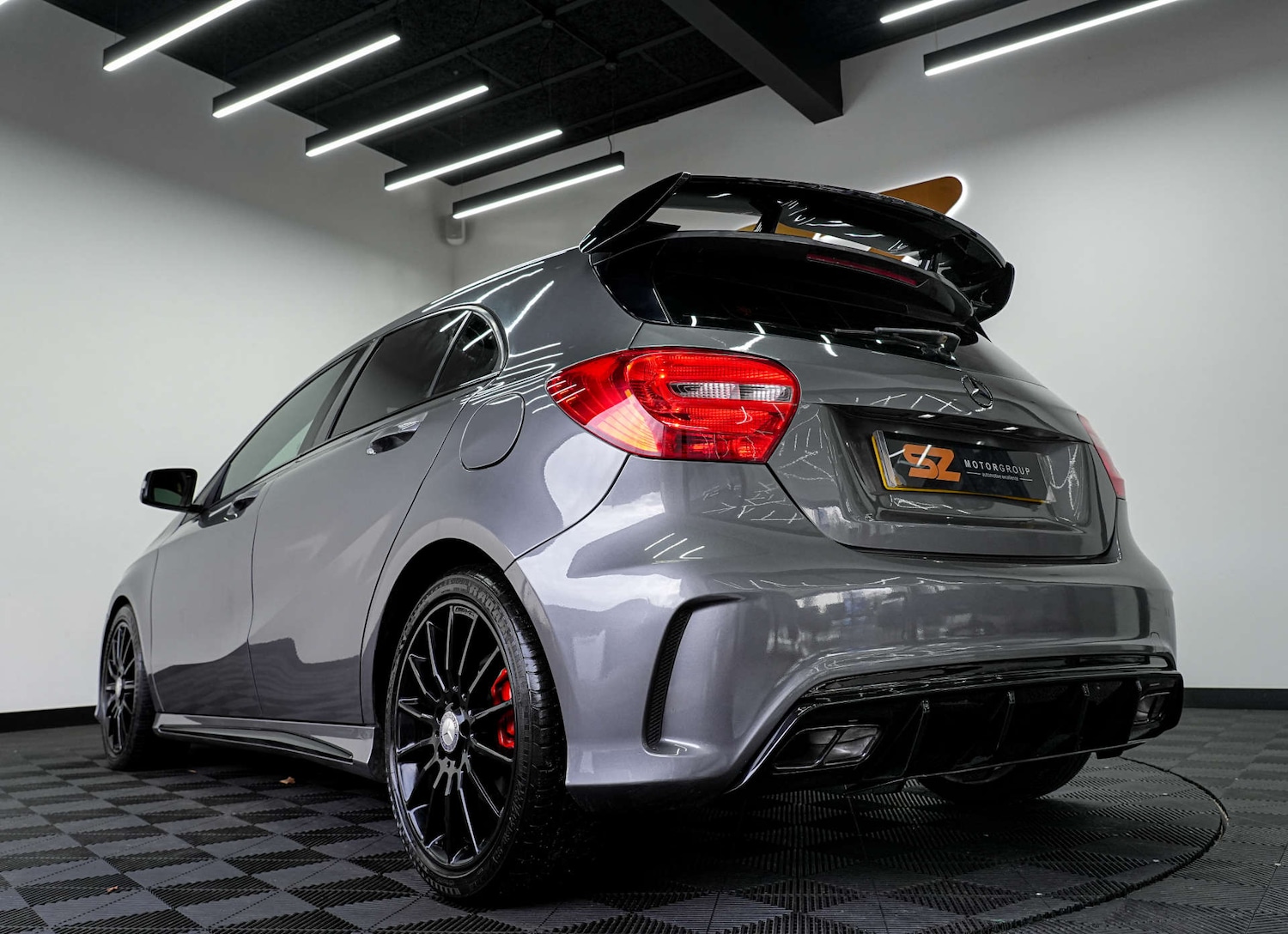 Used Mercedes-Benz A-Class 2014 for sale - 77129068: Photo 2