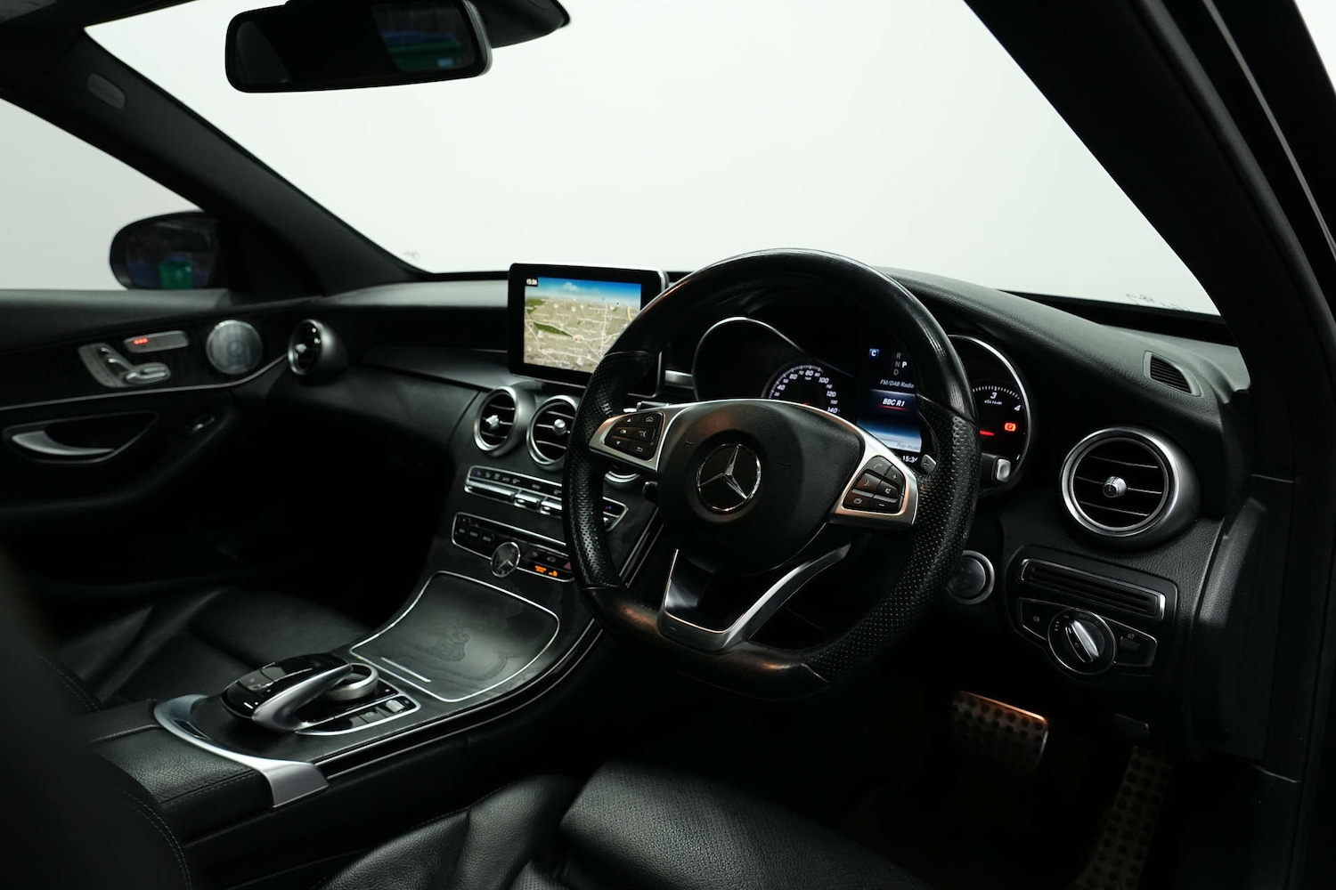 Used Mercedes-Benz C Class 2017 for sale - 77210009: Photo 39